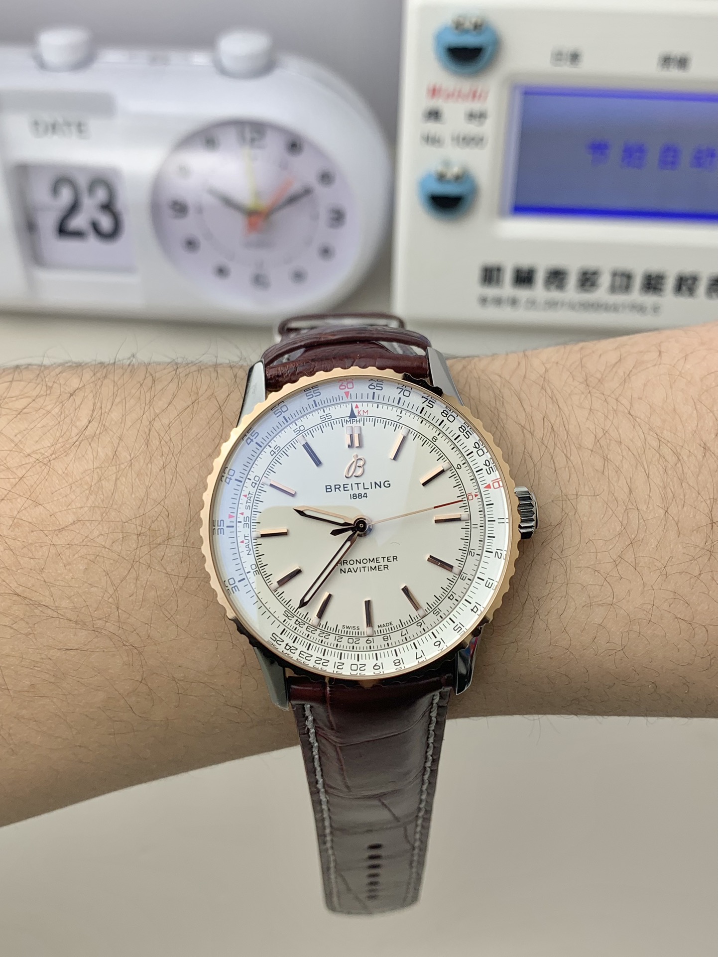 Breitling-Navitimer 1 38mm Stainless Steel/Rose Gold/Leather White Dial TF A2824 Automatic - Image 7