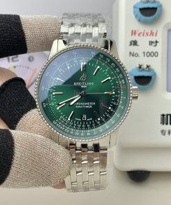 Breitling-Navitimer 1 41mm Date Stainless Steel/Steel Green Dial TF A2824 Automatic