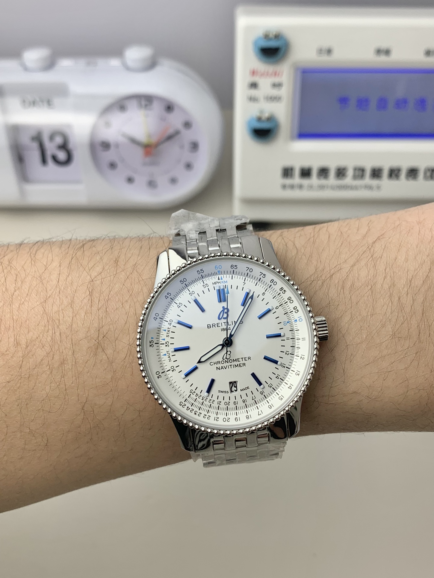 Breitling-Navitimer 1 41mm Date Stainless Steel/Steel White Dial TF A2824 Automatic - Image 7