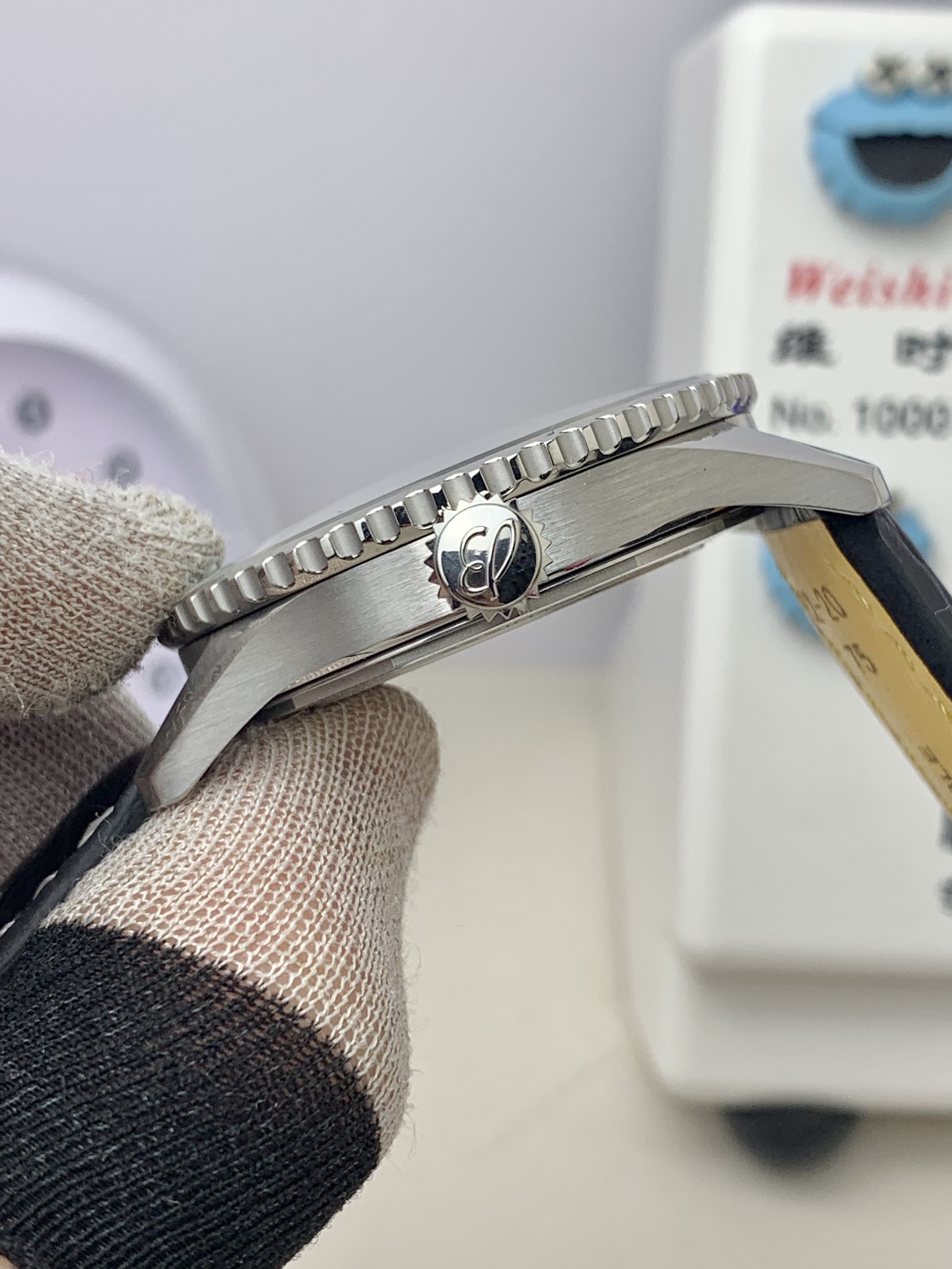 Breitling-Navitimer 1 38mm Stainless Steel/Leather Green Dial TF A2824 Automatic - Image 4