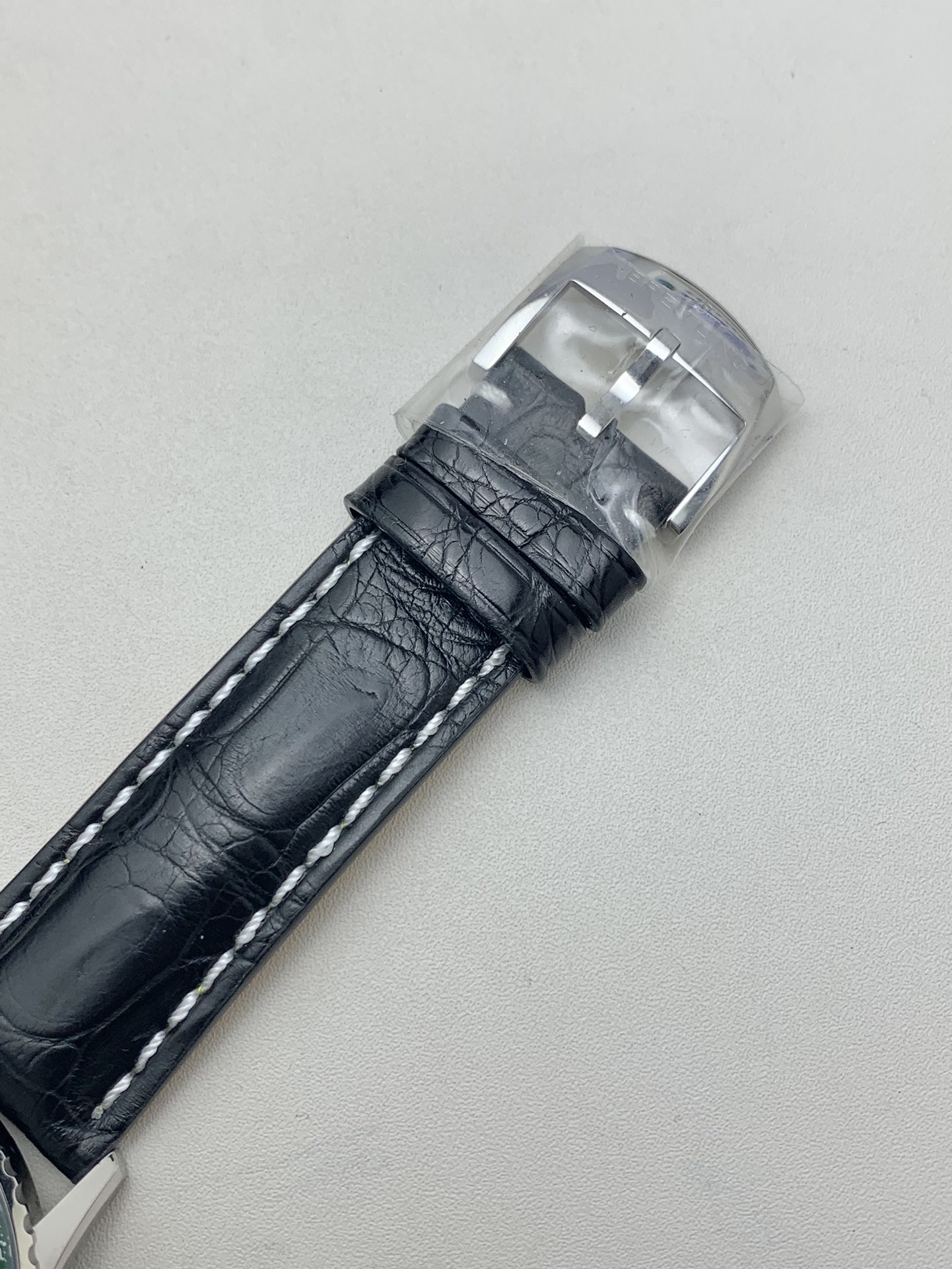 Breitling-Navitimer 1 38mm Stainless Steel/Leather Green Dial TF A2824 Automatic - Image 8