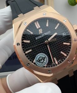 Alternative view of Audemars Piguet-Royal Oak 41mm 15500 Rose Gold/Rubber Black Dial/Stick Markers APSF SA4302 Automatic