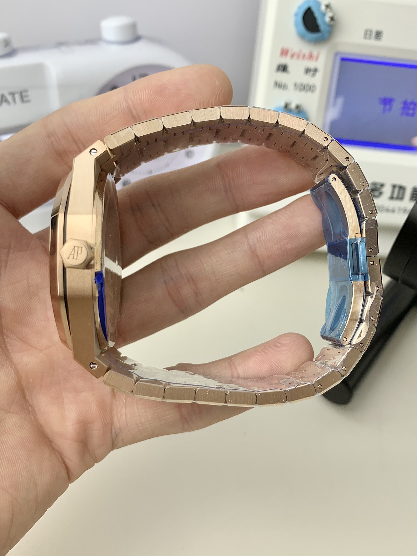 Audemars Piguet-Royal Oak 41mm 15510 Rose Gold/Rose Gold Blue Dial Stick Markers APSF A4302 Automatic - Image 12