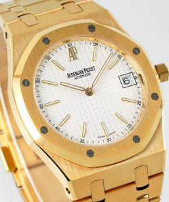 Alternative view of Audemars Piguet-Royal Oak 15202 39mm Yellow Gold/Yellow Gold White Dial IPF A2121 Automatic