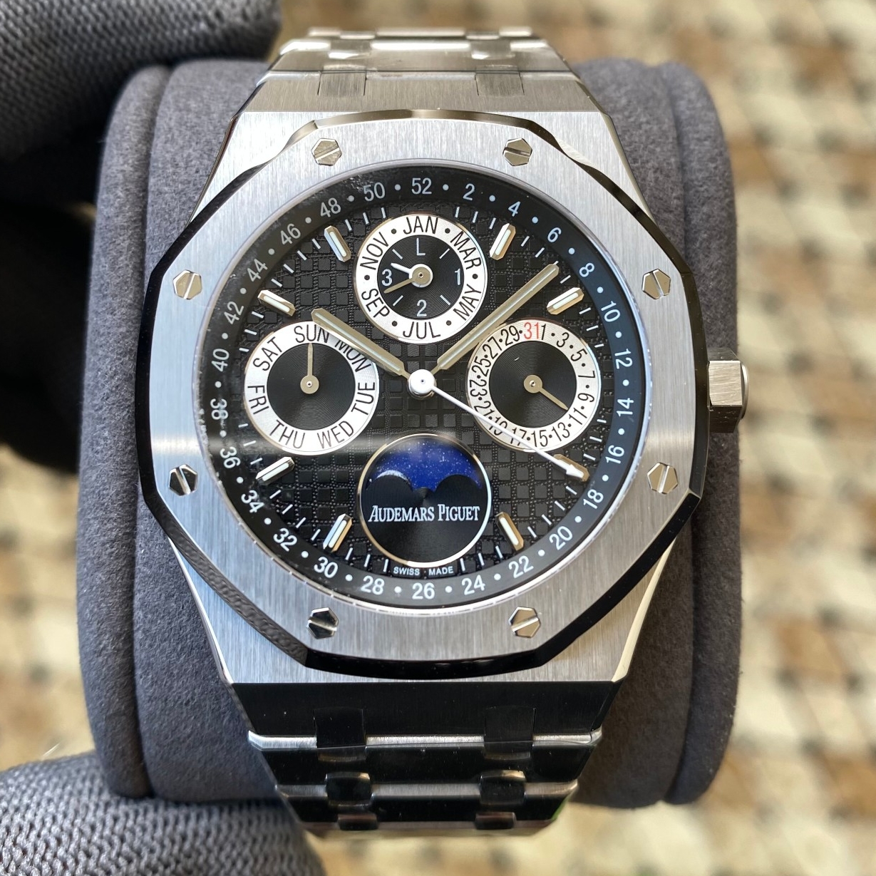 Audemars Piguet-Royal Oak Perpetual Calendar 41mm 26574ST Stainless Steel/Steel Black Dial APSF A5134 Automatic