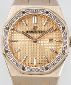 Alternative view of Audemars Piguet-Royal Oak Ladies 67651OR 33mm Diamonds Rose Gold/Rose Gold Dial ZF Swiss Quartz