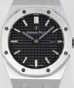 Alternative view of Audemars Piguet-Royal Oak Ladies 67651OR 33mm Stainless Steel/Steel Black Dial ZF Swiss Quartz