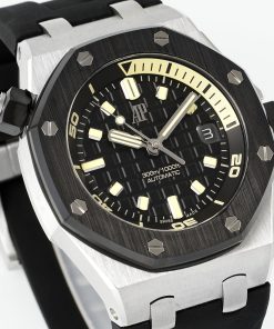 Alternative view of Audemars Piguet-Royal Oak Offshore Diver 15720 42mm Stainless Steel/Rubber Black Dial APSF A4308 Automatic