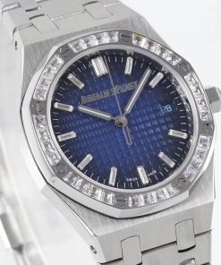 Alternative view of Audemars Piguet-Royal Oak Ladies 77351 34mm Diamonds Stainless Steel/Steel Gradient Blue Dial BF A5800 Automatic