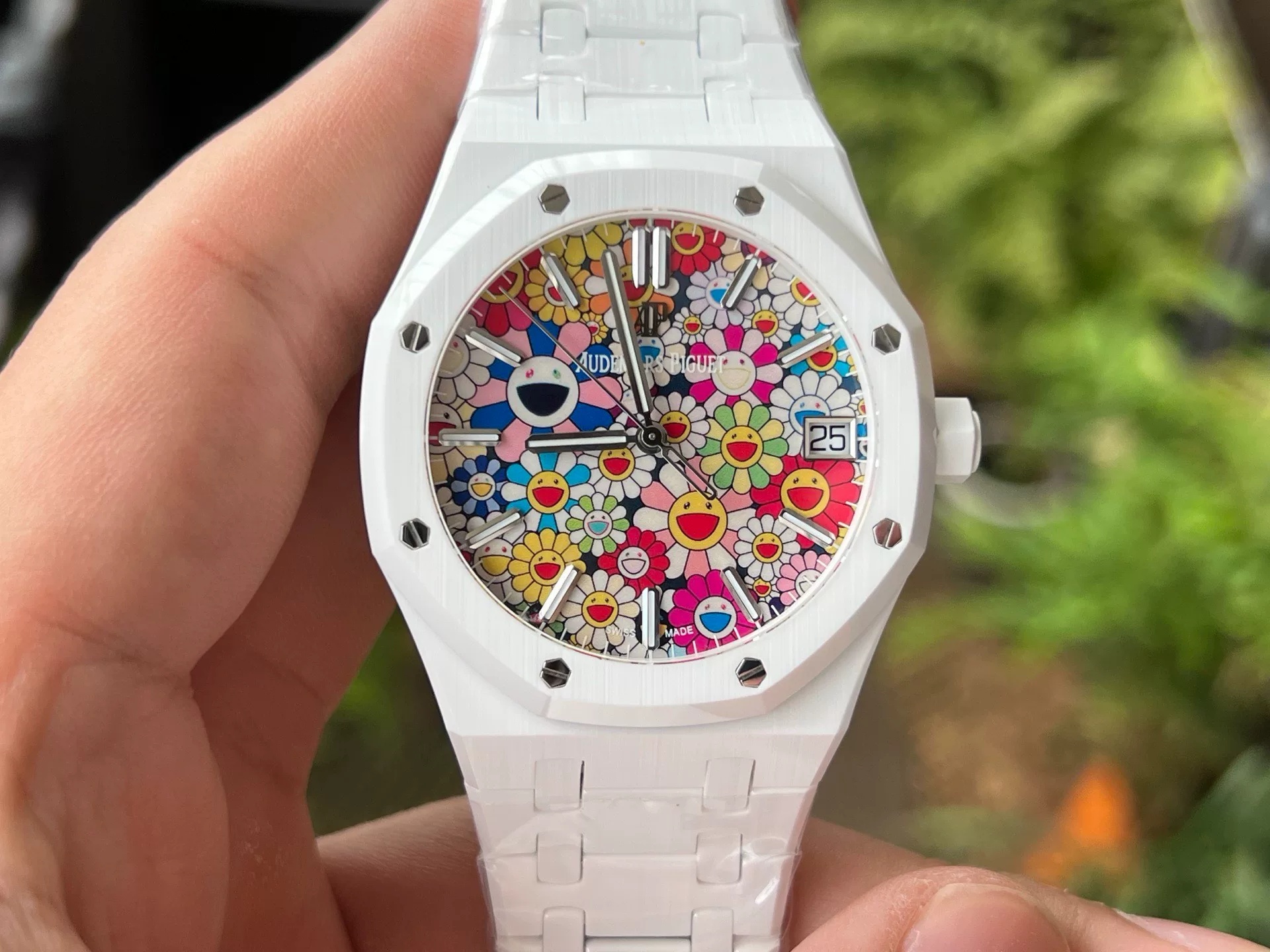 Audemars Piguet-Royal Oak 41mm 15500 White Ceramic/Ceramic Sunflower Dial APSF SA4302 Automatic - Image 10