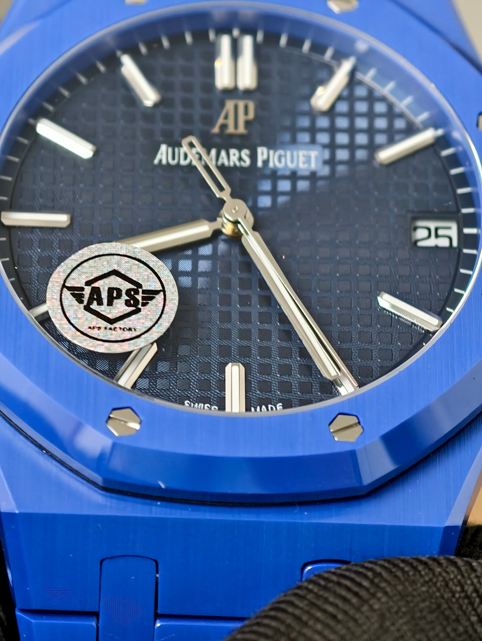 Audemars Piguet-Royal Oak 41mm 15500 Blue Ceramic/Ceramic Blue Dial APSF SA4302 Automatic - Image 13