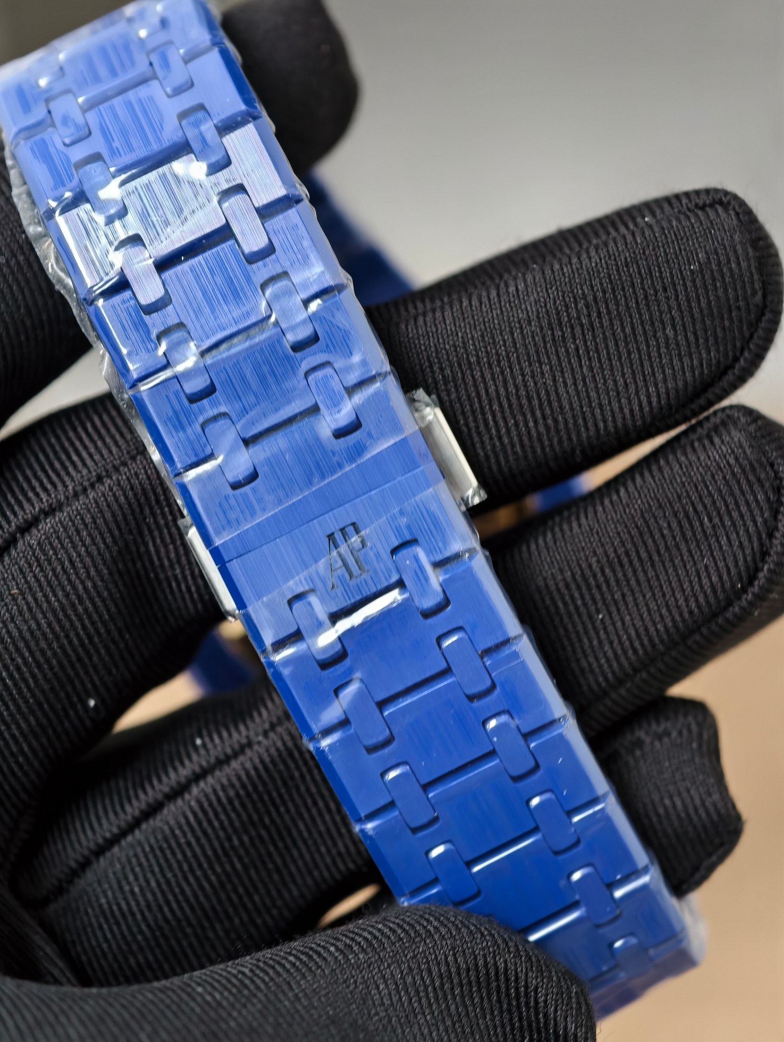 Audemars Piguet-Royal Oak 41mm 15500 Blue Ceramic/Ceramic Blue Dial APSF SA4302 Automatic - Image 14