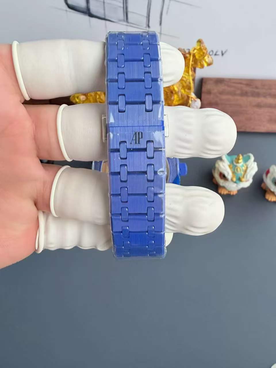 Audemars Piguet-Royal Oak 41mm 15500 Blue Ceramic/Ceramic Sunflower Dial APSF SA4302 Automatic - Image 17