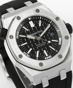 Alternative view of Audemars Piguet-Royal Oak Offshore Diver 15710(Display Back) 42mm Stainless Steel/Rubber APSF SA3120 Automatic