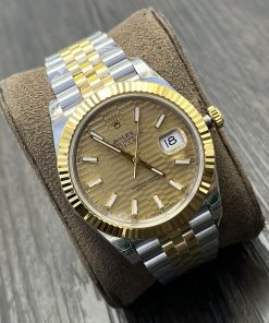 Alternative view of Rolex-Datejust 126333 41mm Jubilee Yellow Gold/Steel Champagne Gold Fluted Dial Stick Markers VSF DD3235 Automatic