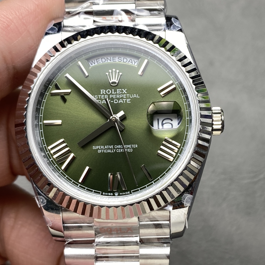 Rolex-DayDate 228236 40mm President Stainless Steel/Steel Olive Green Dial Roman Diamonds Markers GMF VR3255 Automatic(Gain Weight)