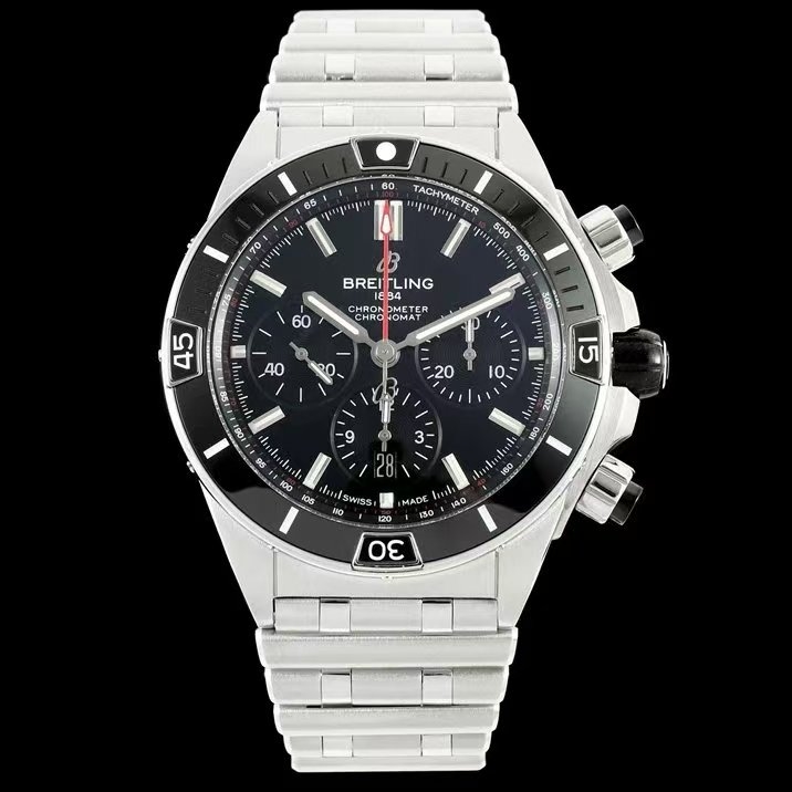 Breitling-Super Chronomat B01 Chronograph 44MM Stainless Steel/Steel Black Dial Stick Markers TF A7750 Automatic